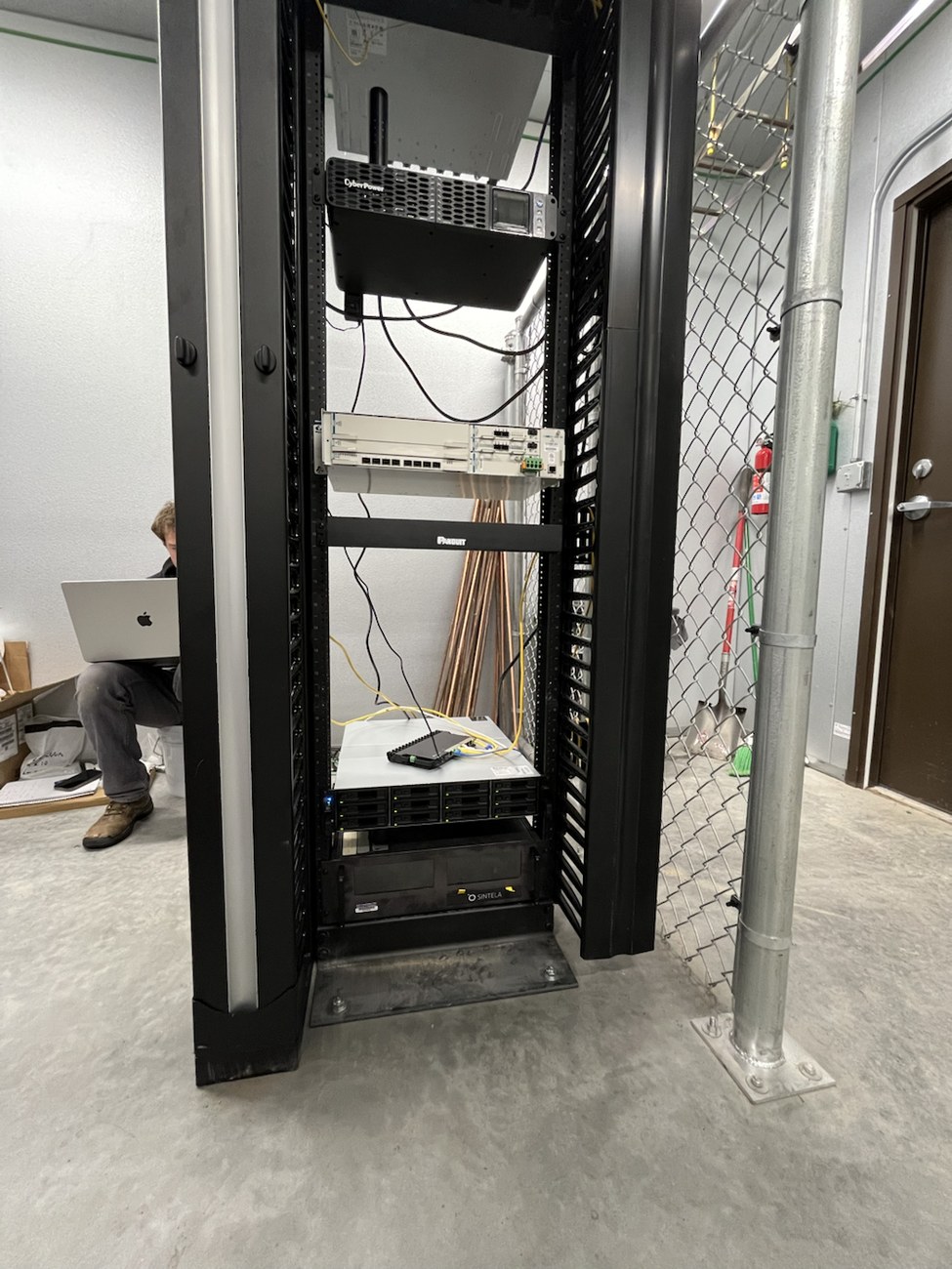DAS instrumentation rack during the Yellowstone deployment